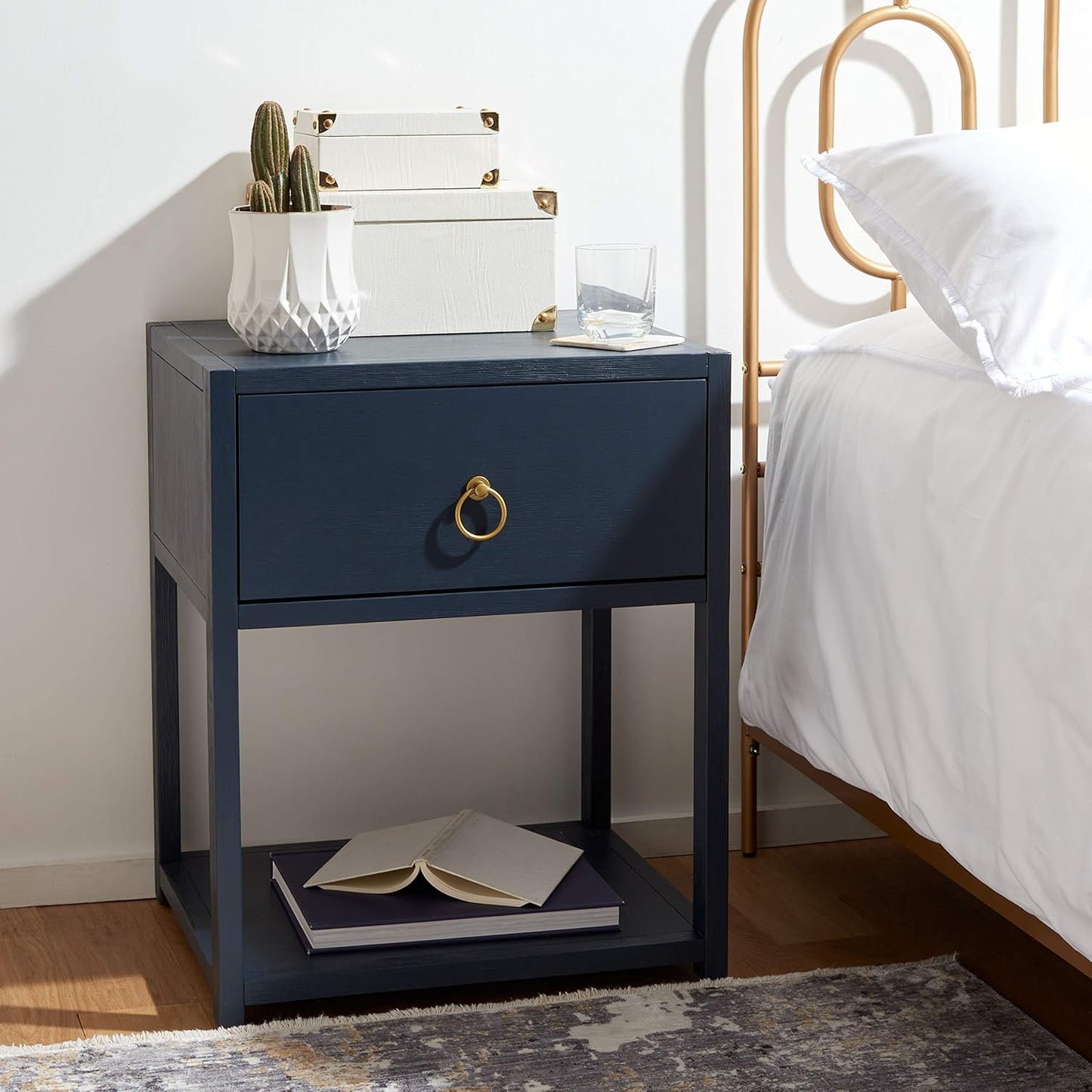 Safavieh Home Collection Yudi Antique White and Gold 1-Drawer Nightstand